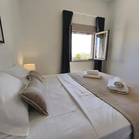 펜션 Ektoras House 아기오스 이오니스