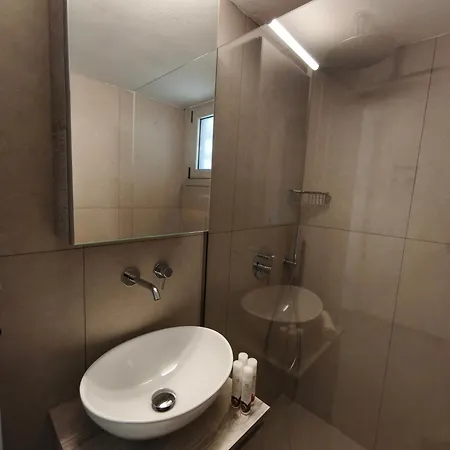 Ektoras House 펜션