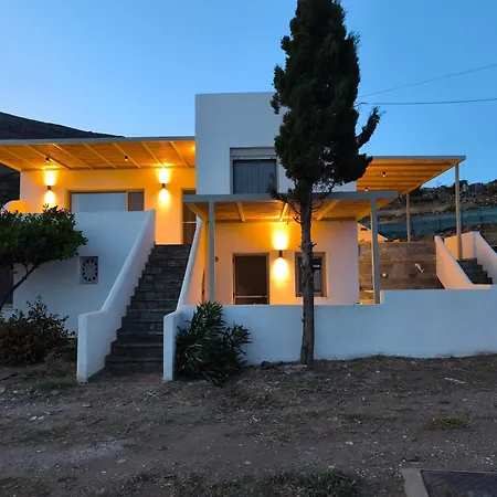 Casa de Férias Ektoras House *