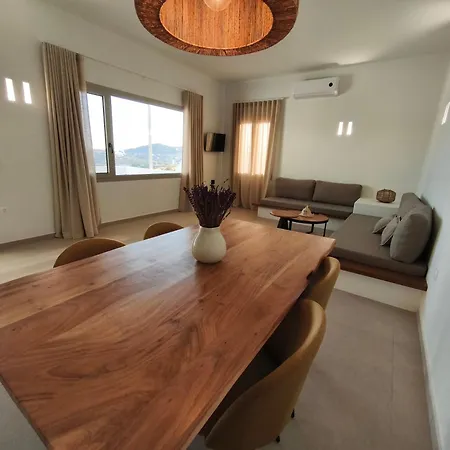 Ektoras House 펜션